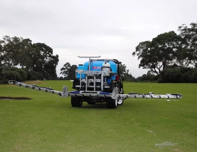 Bertolini 8 Metre C Series Hydraulic Fully Shielded Spray Boom