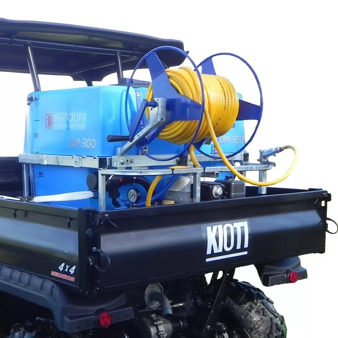Bertolini DM200 200 Litre Deckmount Sprayer Honda Engine with Poly PA430 40L/Min 580Psi Spray Pump 50 Metre MAXI-REEL & K Pistol