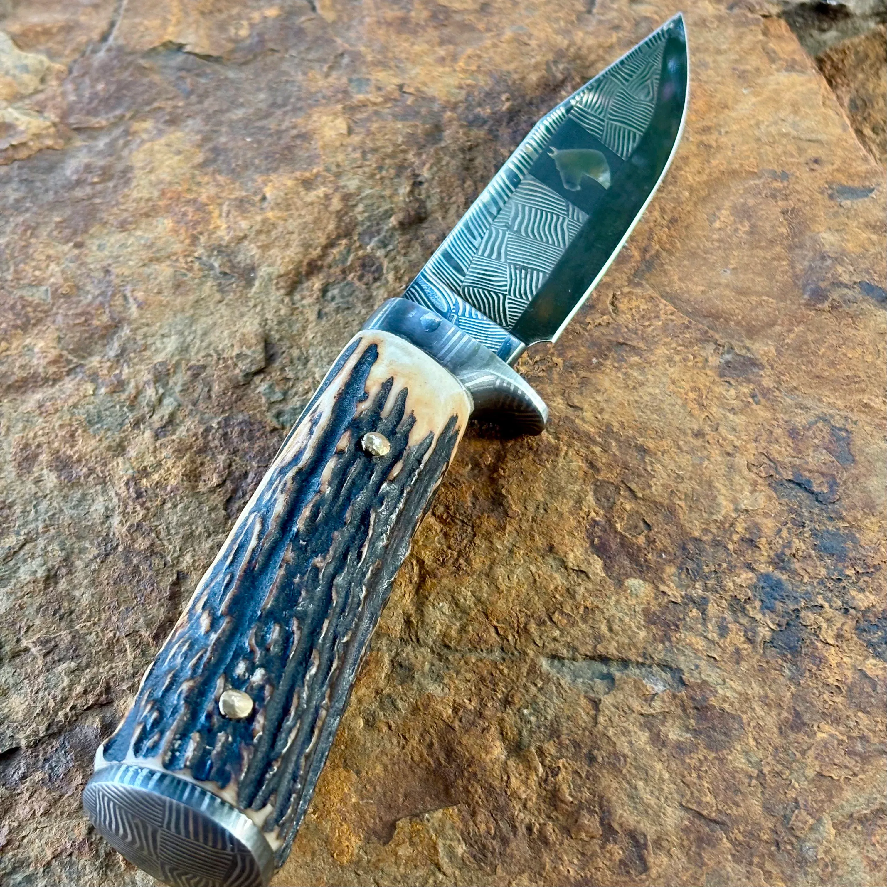 Damascus Hunter w/ Deer Antler