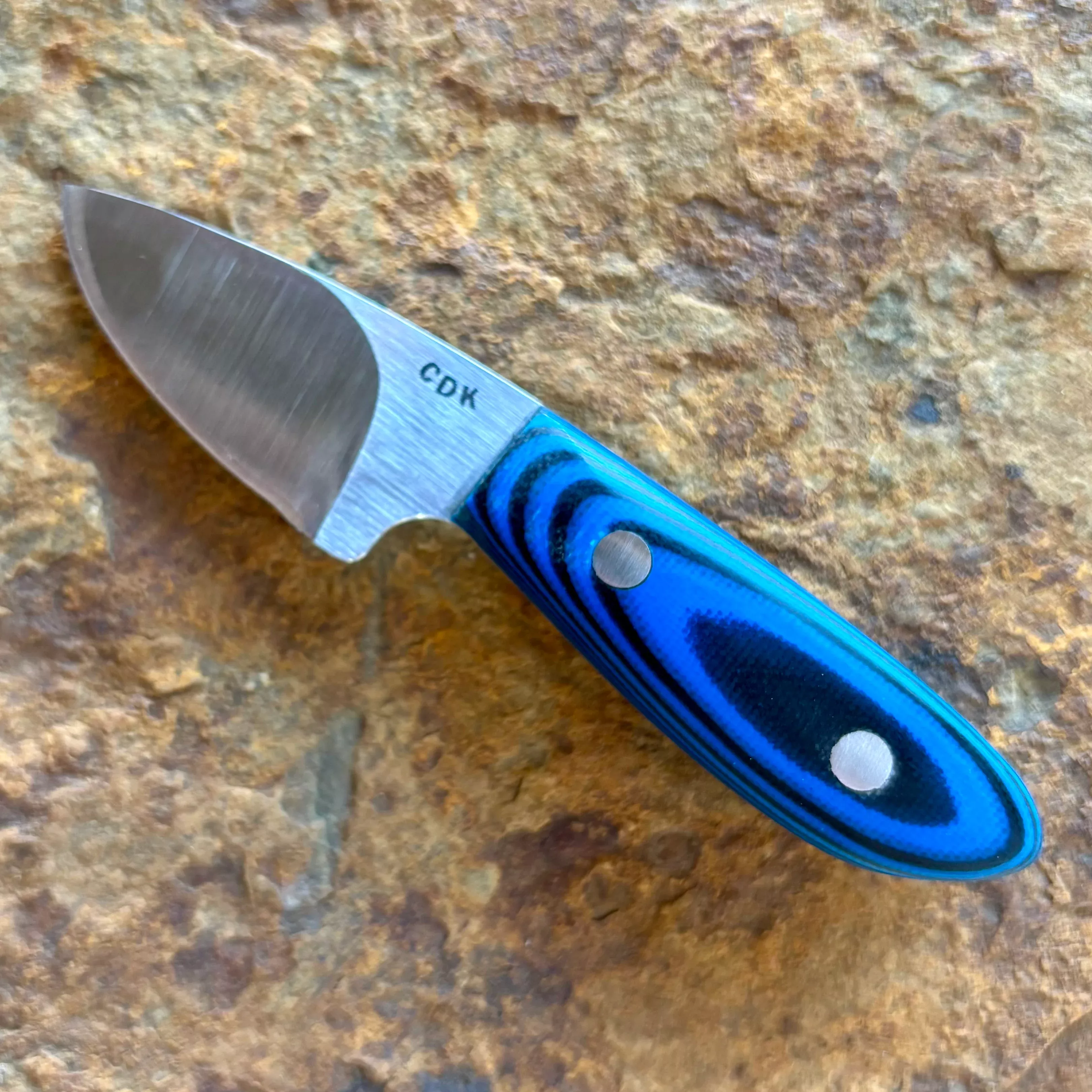 Peanut EDC in 1095 w/ Black & Blue G10