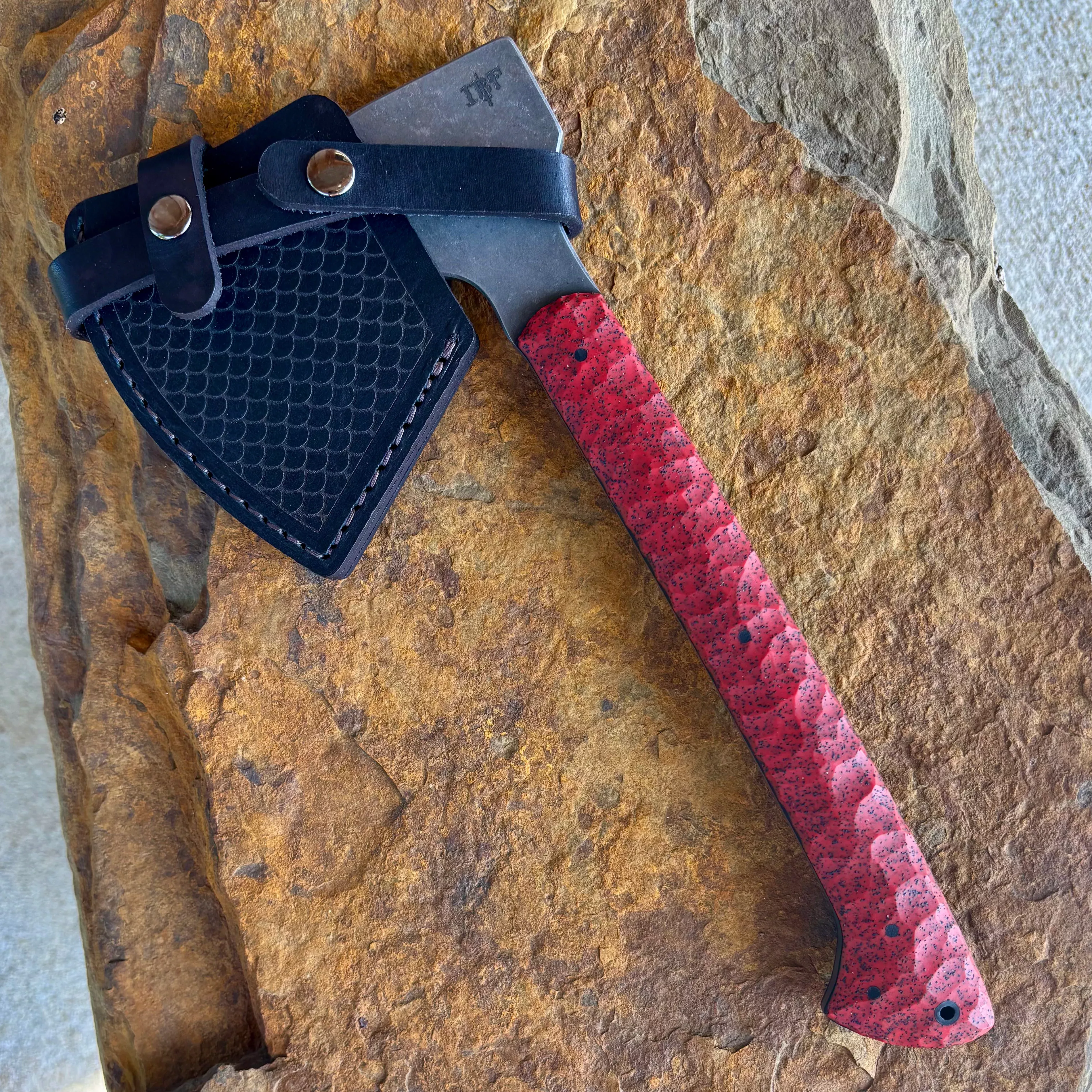 Ranger Hatchet 1/4" in 8670 w/ Red GripX