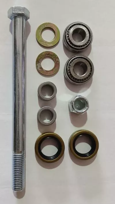 Z-Sprayer Front Wheel Bolt Kit P/N: GG1350063